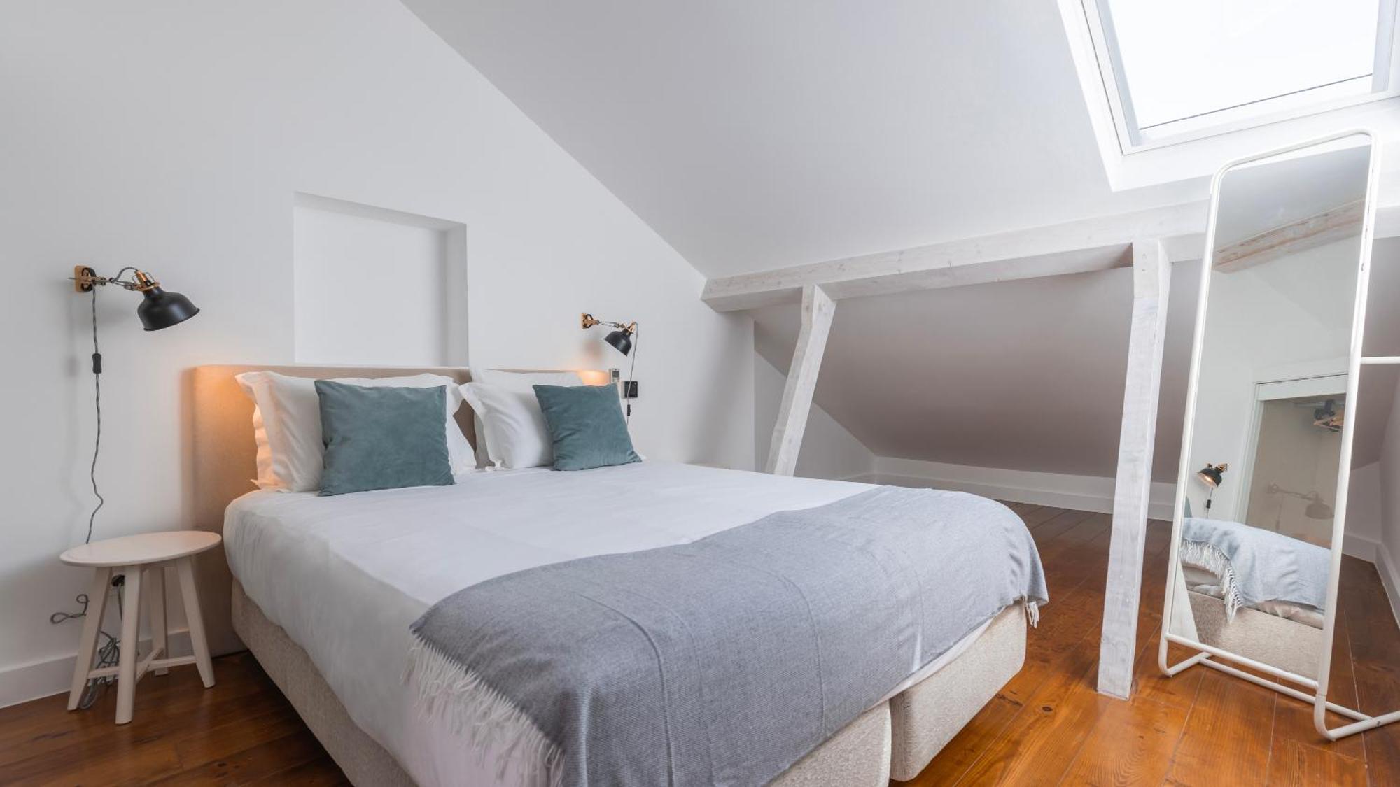 Charming 3Bdr Duplex In City Center By Lovelystay Лиссабон Экстерьер фото
