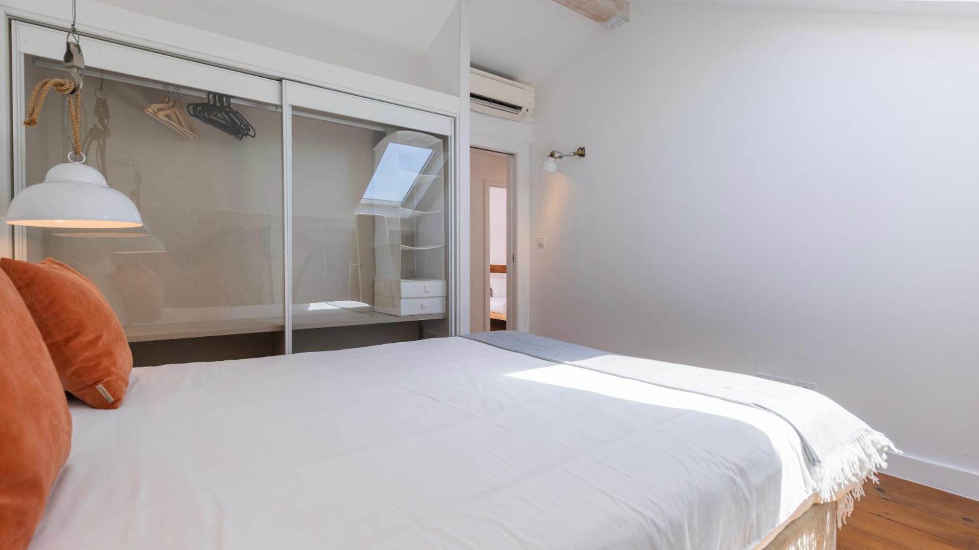 Charming 3Bdr Duplex In City Center By Lovelystay Лиссабон Экстерьер фото